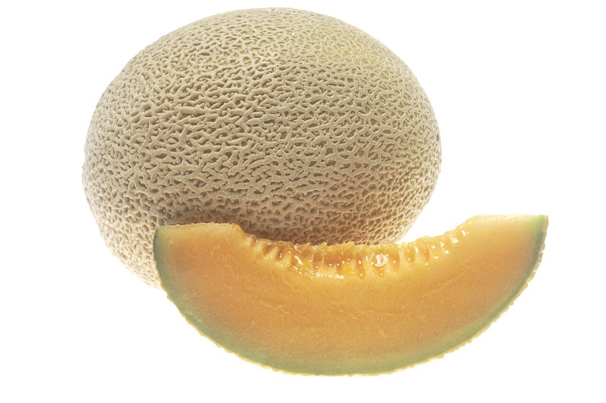 Cubed ripe cantaloupe without rind