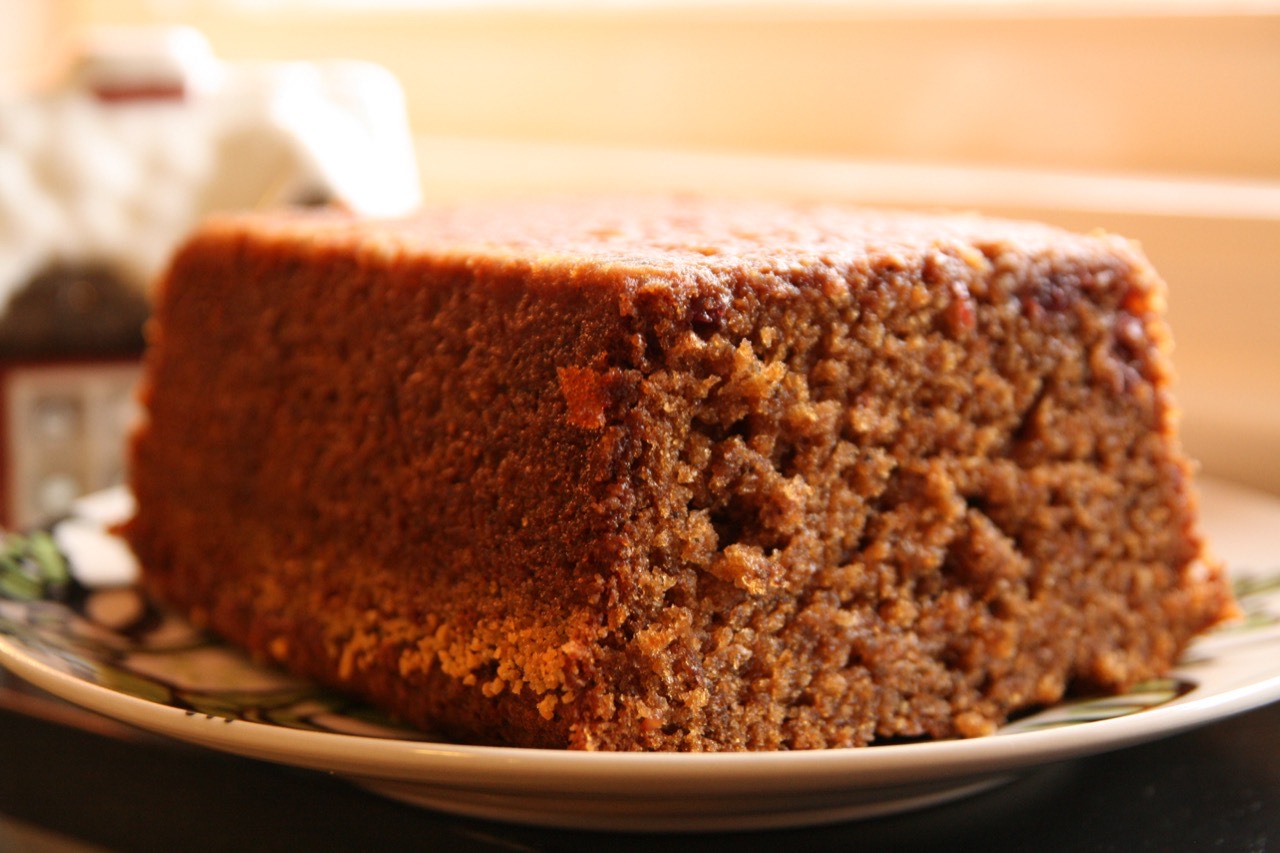 Gingerbread cookies, houses, and spice loaves